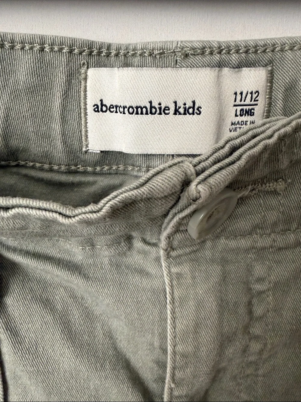 abercrombie kids light Olive Cargo Pants with Patch Pockets